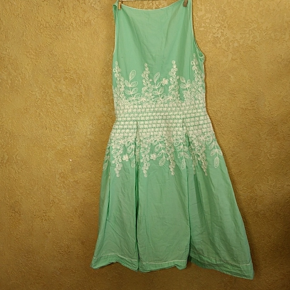 Max Studio Dress - Picture 3 of 4
